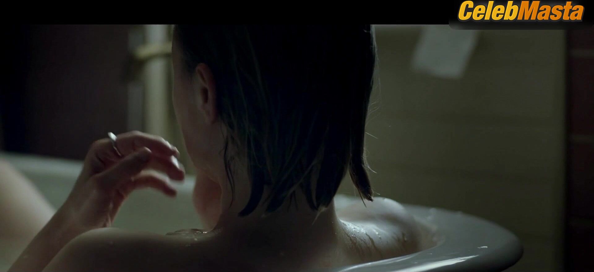 Bella Heathcote ’s Sexy Scene From Relic - Photo 1 of 5 photo 2