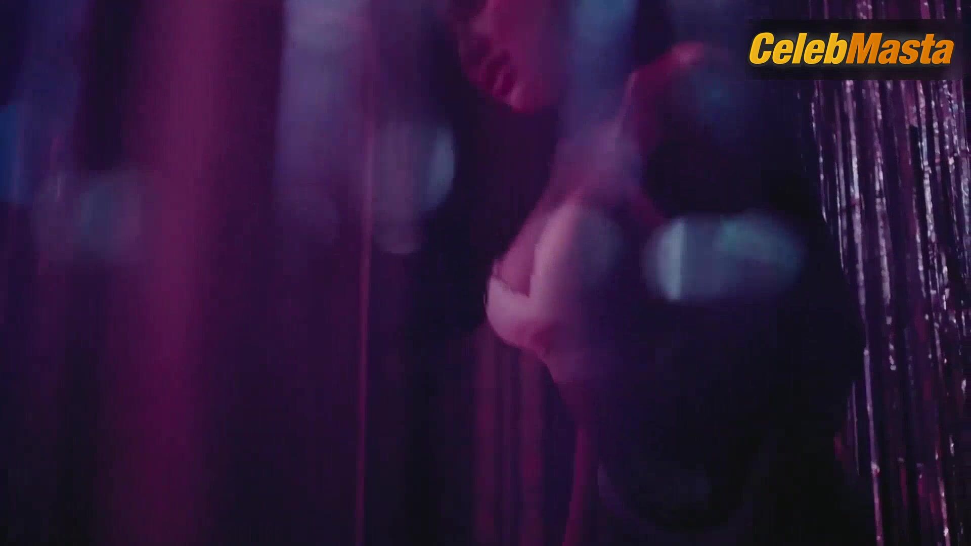 Divine Villareal Bares Breasts In Kalakal Scene - Photo 1 of 5 photo 2