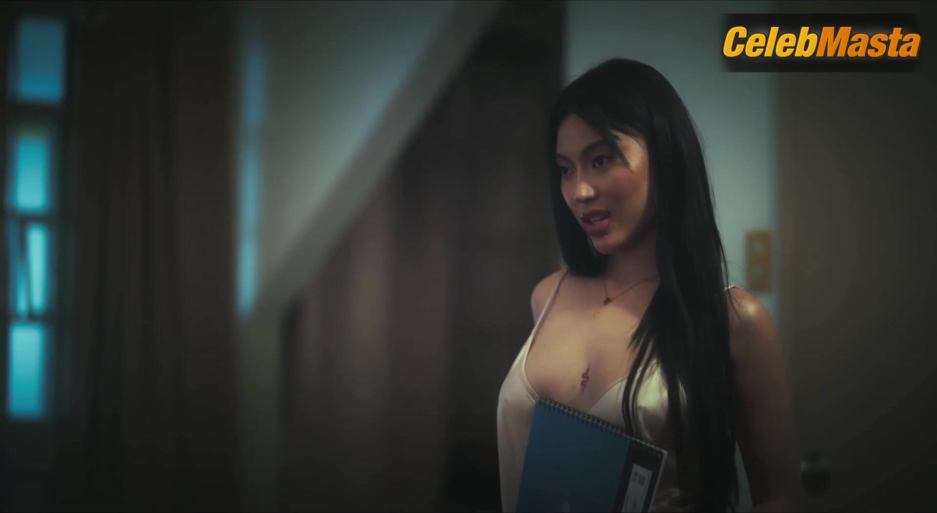 Divine Villareal Bares Breasts Scene In Kapag Tumayo Ang - Photo 5 of 5 photo 1