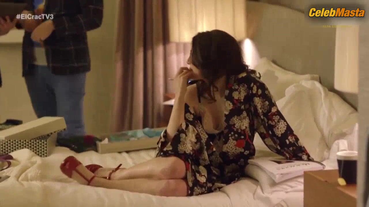 Diana Gomez Tits, Underwear Scene From El Crac - Photo 2 of 5 photo 5