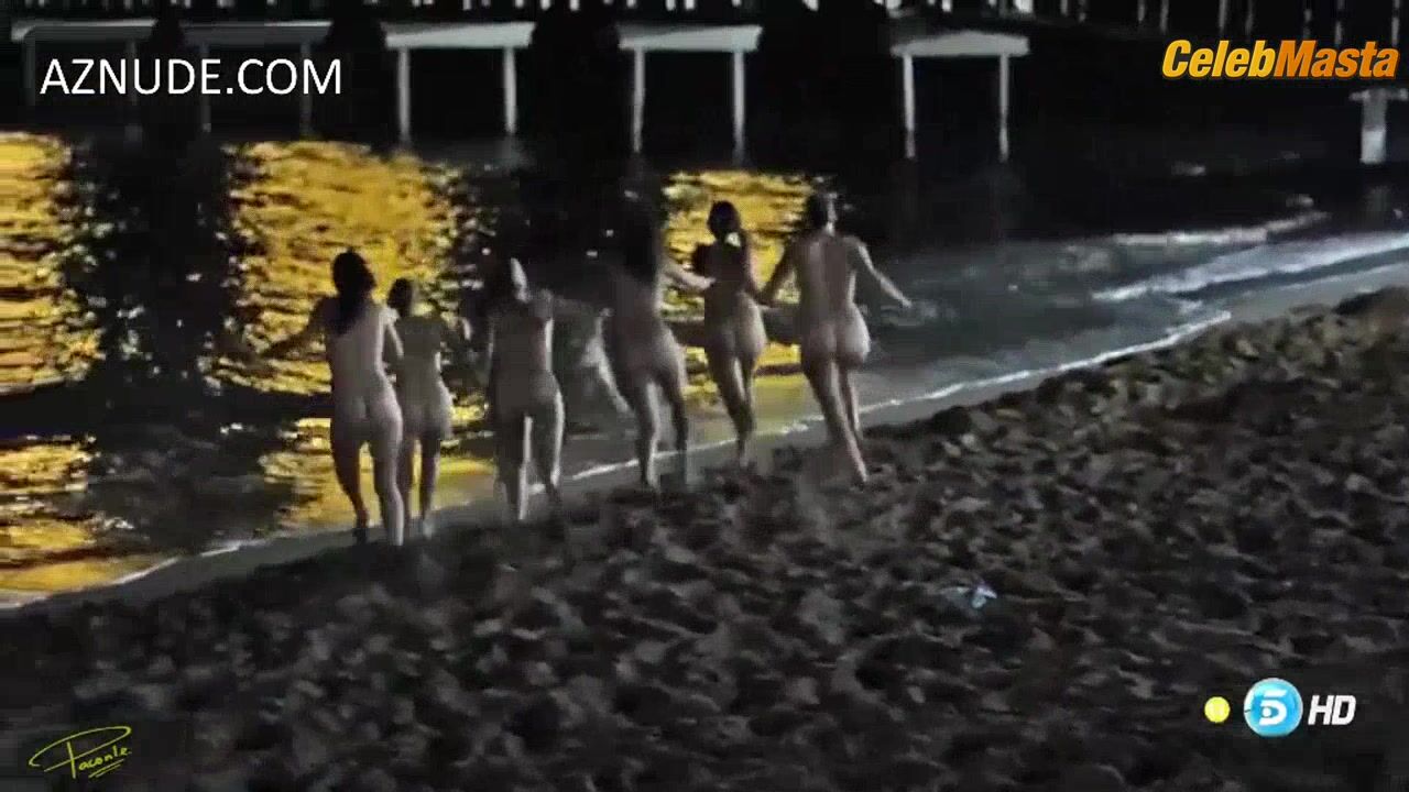 Diana Gomez Ass And Tits Scene From El Pacto - Photo 2 of 5