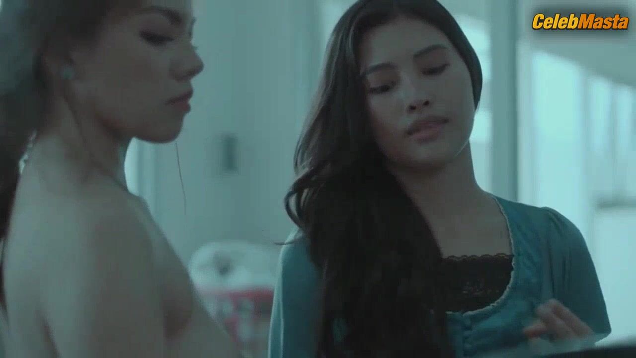 Christine Bermas Lesbian, Tits Scene From Lampas Langit - Photo 1 of 5 photo 5