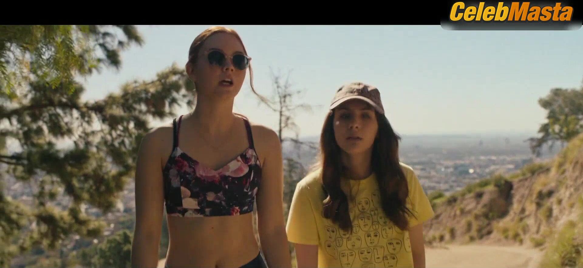 Liana Liberato Flaunts Swimsuit Scene In Banana Split - Photo 1 of 5 photo 4