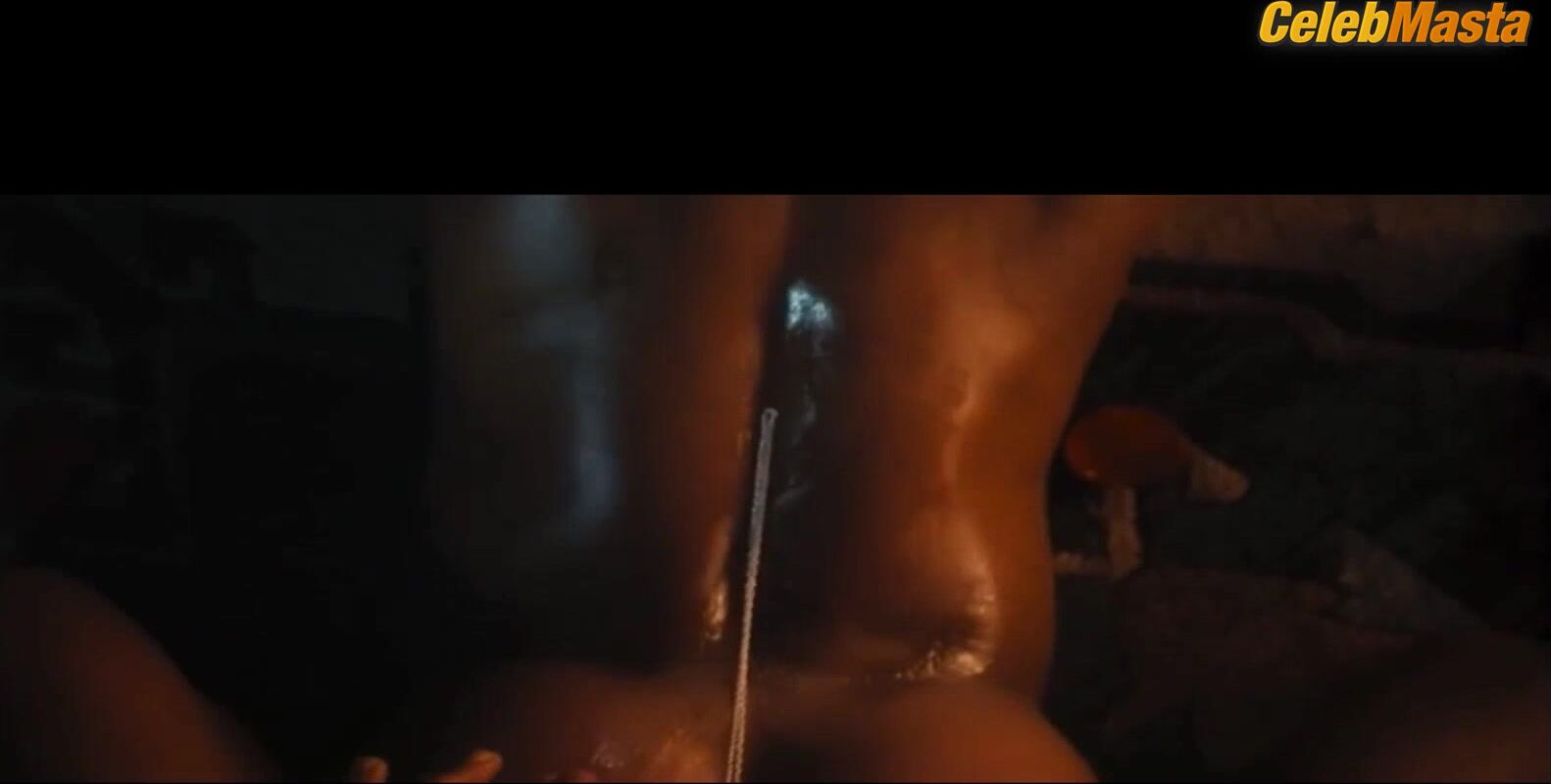 Jada Pinkett Smith ’s Booty Scene From Set It Off - Photo 1 of 5 photo 4