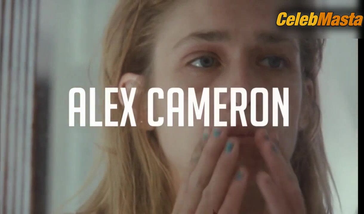 Jemima Kirke ’s Underwear Scene From - Photo 2 of 5