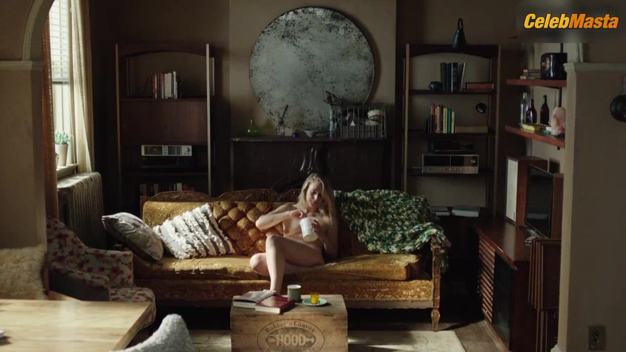 Jemima Kirke ’s Tits Scene In Girls - Photo 2 of 5 photo 1