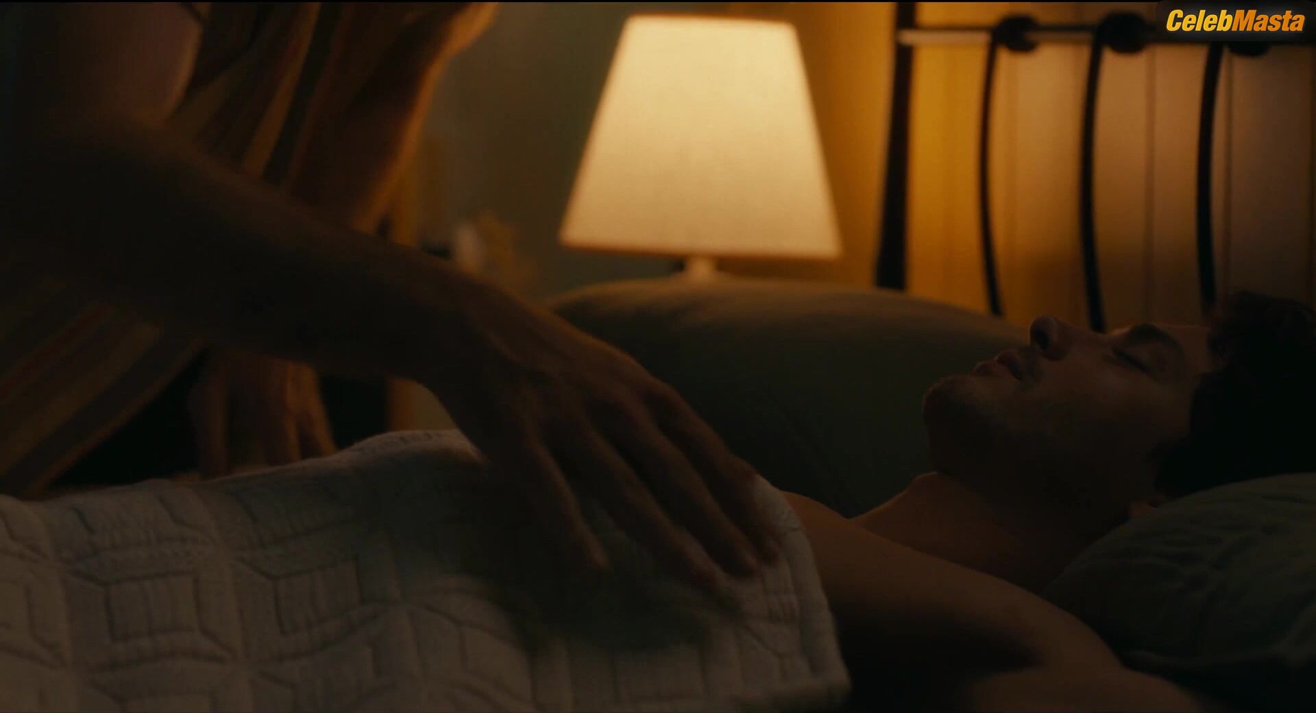 Geraldine Viswanathan Molly Gordon And Sexy Scene From Oh, Hi! - Photo 1 of 5 photo 4
