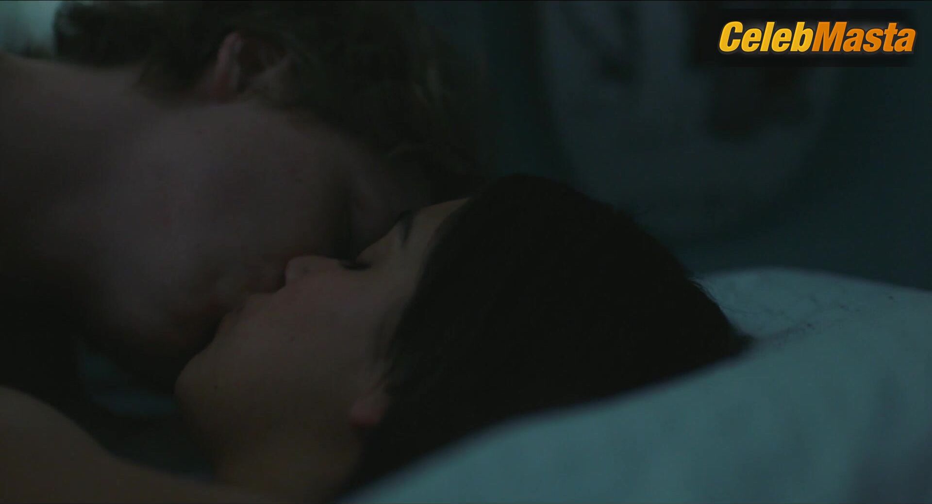 Geraldine Viswanathan Sexy Scene From Hala - Photo 2 of 5 photo 1
