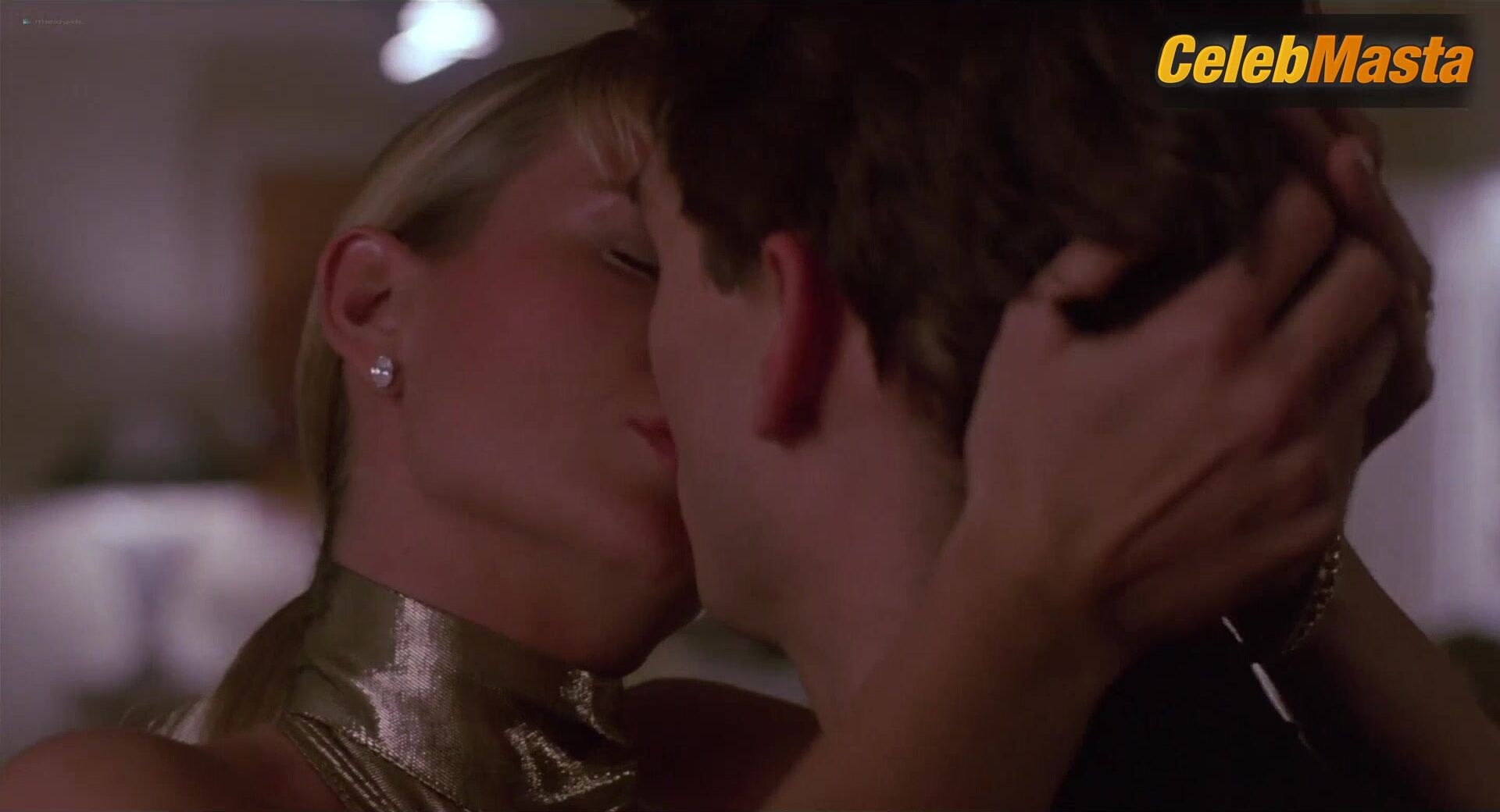 Elisabeth Shue , Gina Gershon And Kelly Lynch Hot Scene In - Photo 1 of 5 photo 4