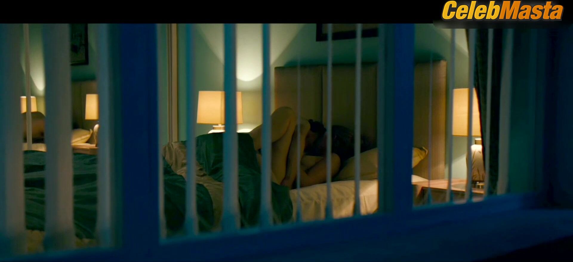 Imogen Poots Tits Scene From Vivarium - Photo 2 of 5 photo 4