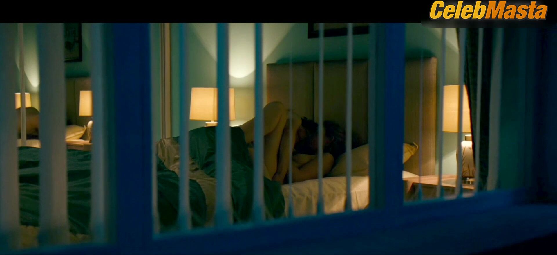Imogen Poots Tits Scene From Vivarium - Photo 2 of 5 photo 5