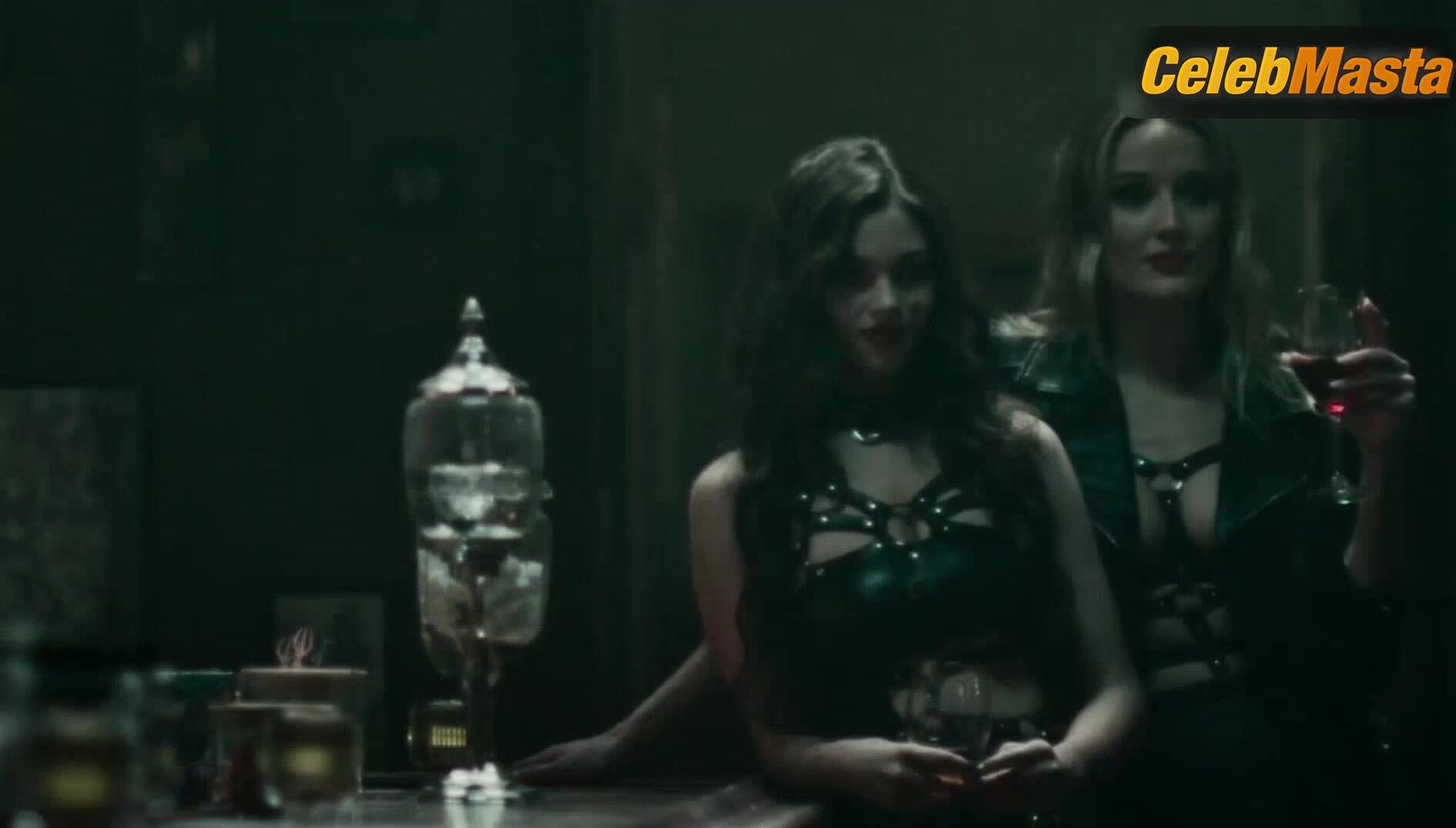 India Eisley Sarah Dumont And Tits Scene From Vampires Of - Photo 1 of 5 photo 2