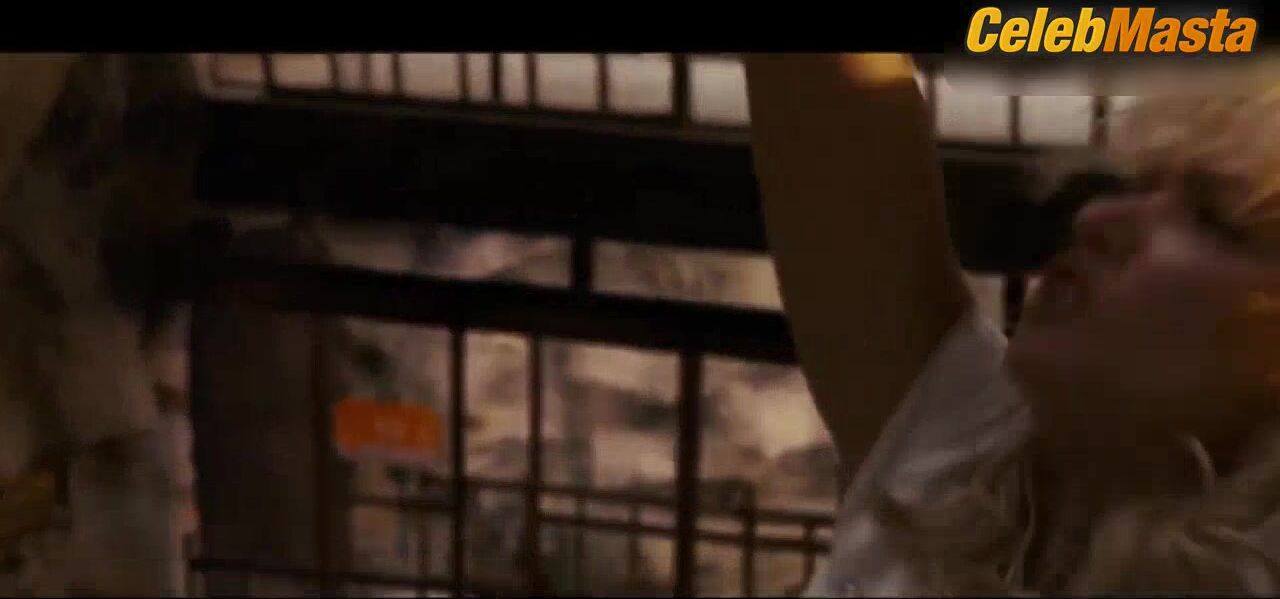 Jaime Pressly ’s Booty Scene In Doa - Photo 1 of 5 photo 4