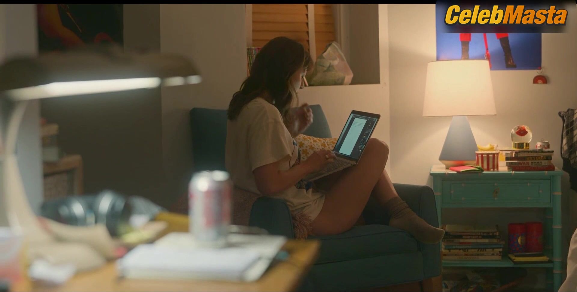 Melissa Benoist Reveals Underwear Scene In The Girls On The - Photo 1 of 5