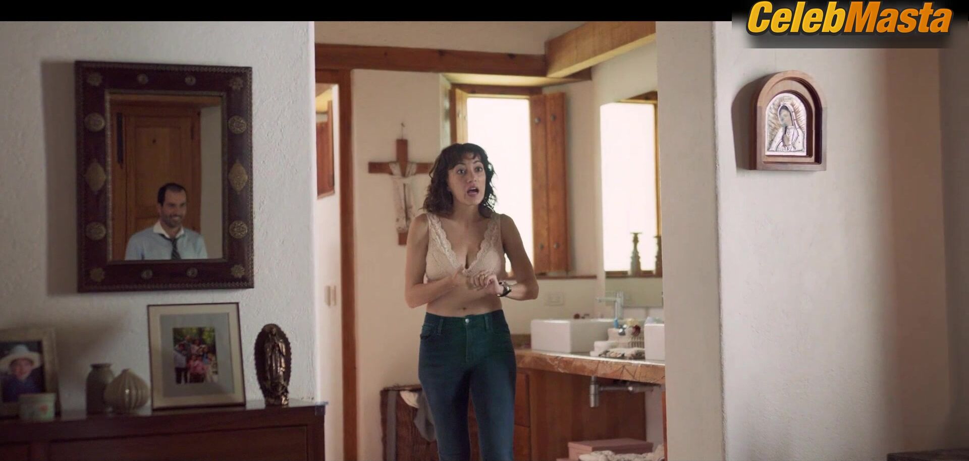 Mayra Hermosillo Underwear Scene From Thursday’s Widows - Photo 1 of 5 photo 4