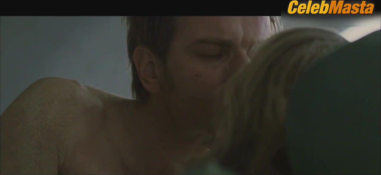 Michelle Williams Tits Scene From Incendiary - Photo 1 of 5 photo 5