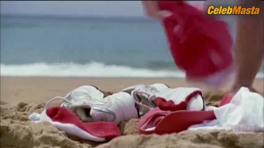 Melissa George ’s Ass, Tits Scene From Two Twisted - Photo 2 of 5