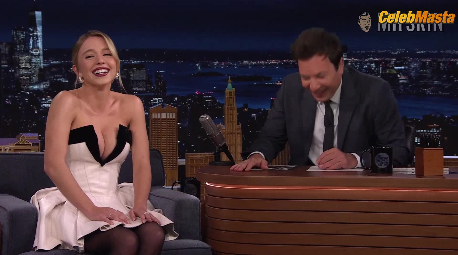 Sydney Sweeney ’s Hot Scene In The Tonight Show - Photo 1 of 5