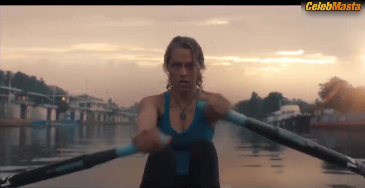 Teresa Palmer ’s Tits, Underwear Scene In A - Photo 2 of 5 photo 5