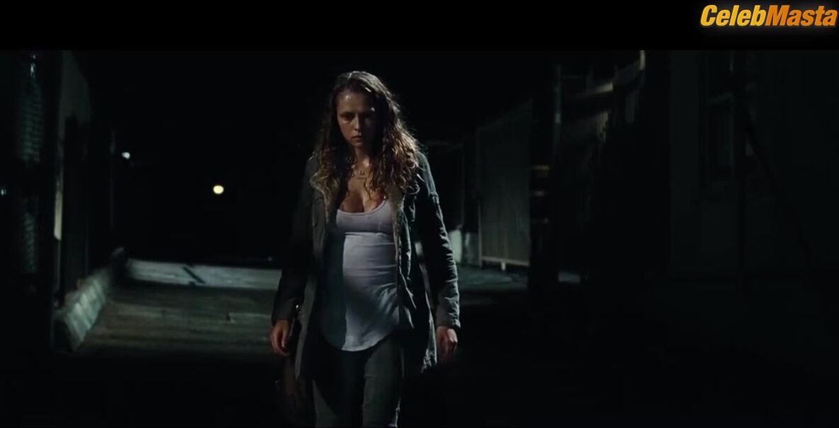 Teresa Palmer ’s Tits Scene From Message From The - Photo 1 of 5 photo 5