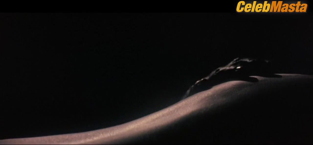 Natasha Richardson ’s Sexy Scene From Fat Man And Little - Photo 2 of 5 photo 1