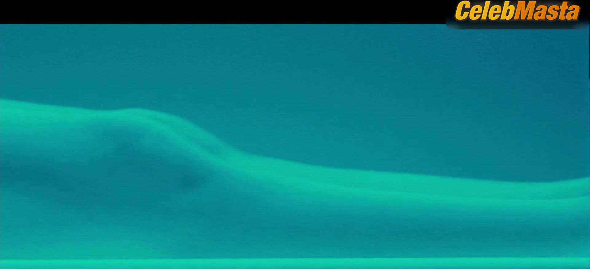 Teresa Palmer Swimsuit Scene From Take Me Home Tonight - Photo 1 of 5 photo 2