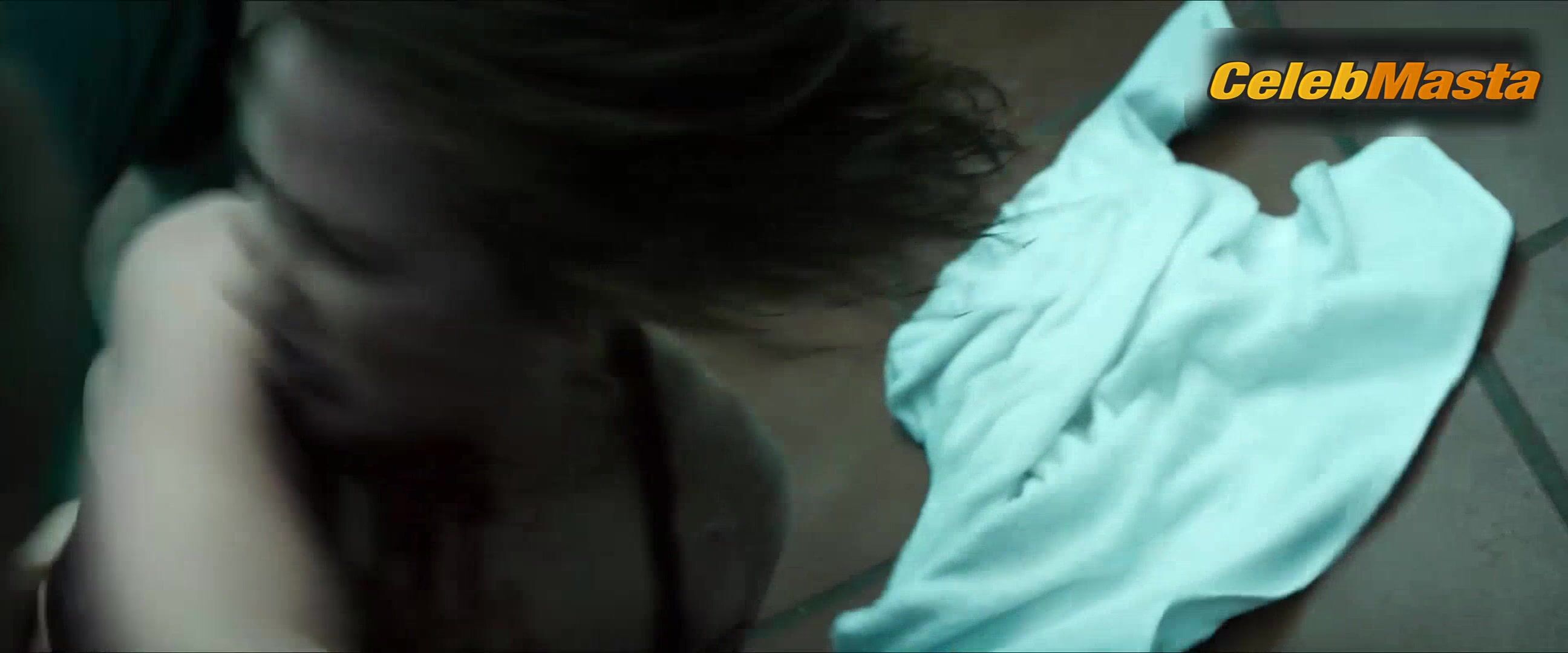 Nathalie Emmanuel And Nathalie Poza Tits Scene From The Titan - Photo 2 of 5 photo 4