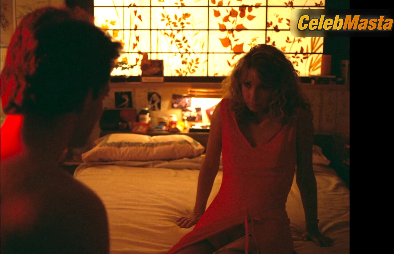 Teri Garr Shows Underwear Scene In One From The Heart - Photo 1 of 5