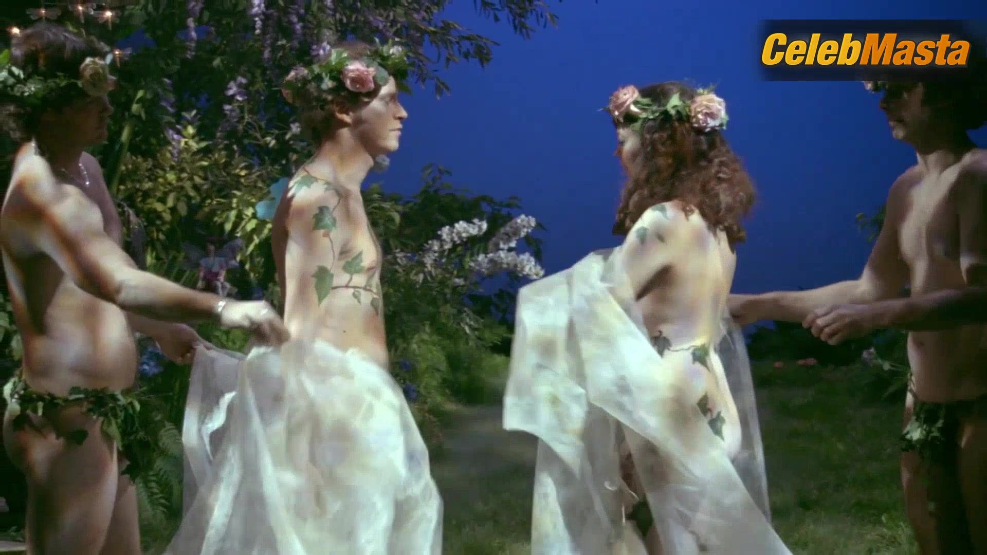 Olivia Colman Tits, Ass Scene In Confetti - Photo 2 of 5 photo 1