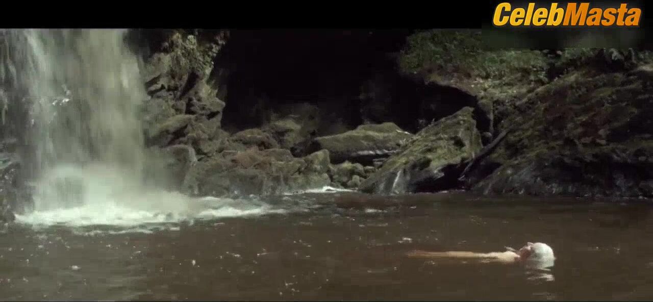 Olwen Fouere ’s Boobs, Bush Scene In The Survivalist - Photo 1 of 5