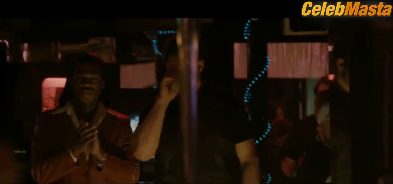 Vanessa Hudgens Underwear Scene From The Frozen Ground - Photo 1 of 5 photo 4
