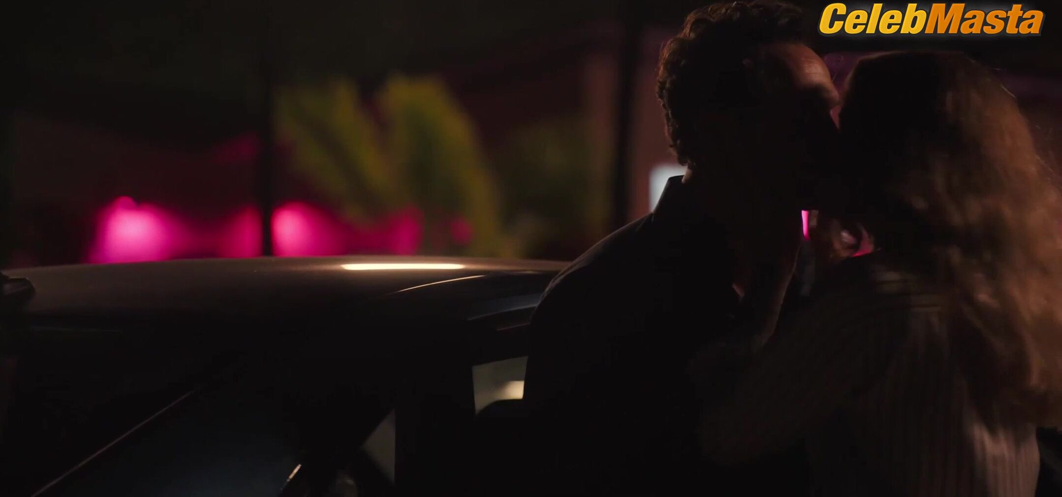 Willa Fitzgerald ’s Sexy Scene From Pulse - Photo 2 of 5 photo 1