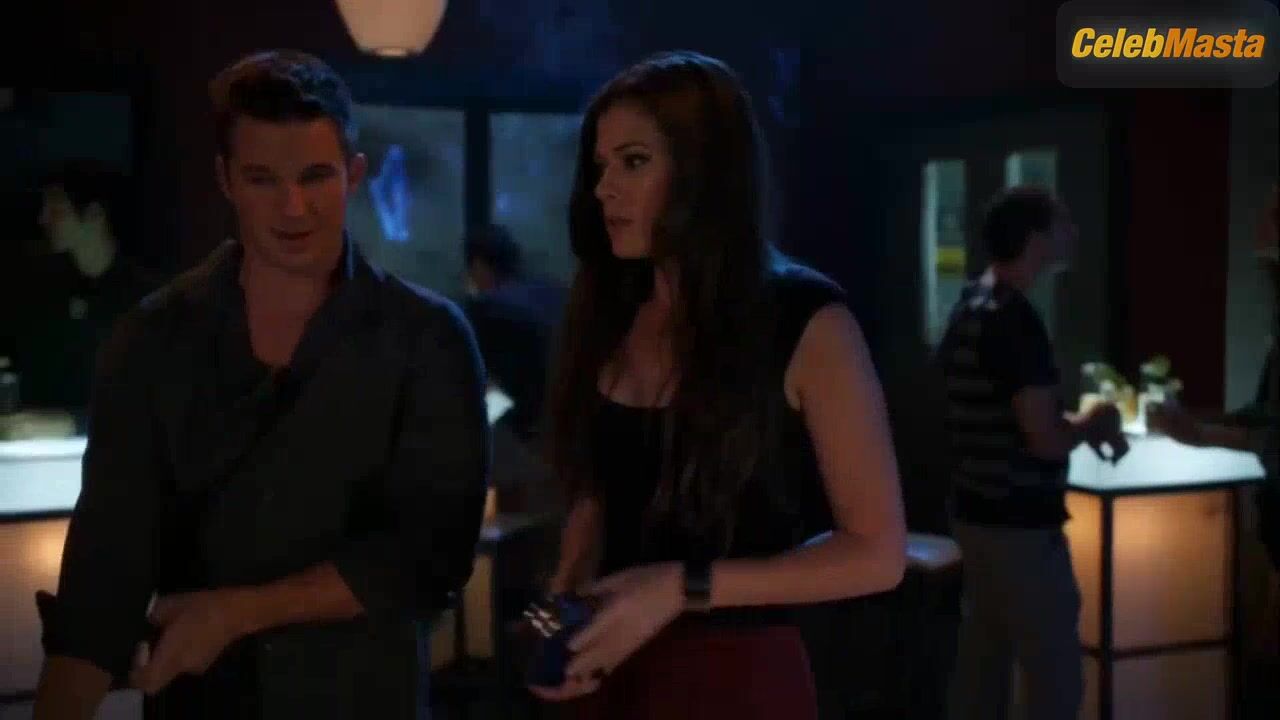 Peyton List ’s Sexy Scene In 90210 - Photo 3 of 5 photo 1