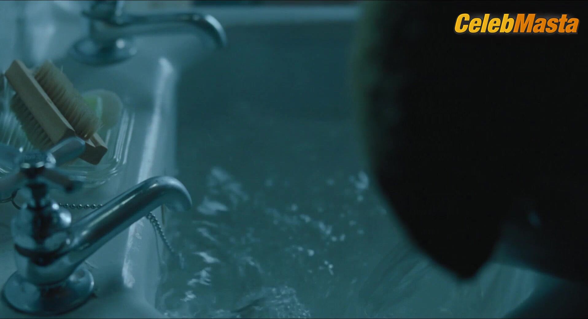 Riley Keough Tits Scene From The Lodge - Photo 2 of 5 photo 1