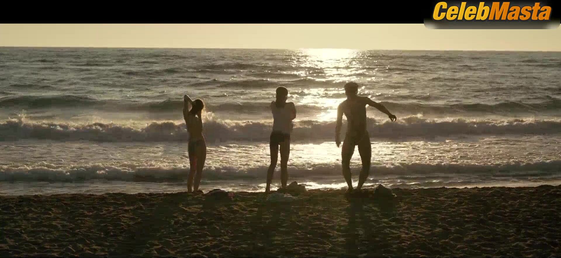 Alicia Vikander Riley Keough And Tits, Underwear Scene From - Photo 1 of 5 photo 2