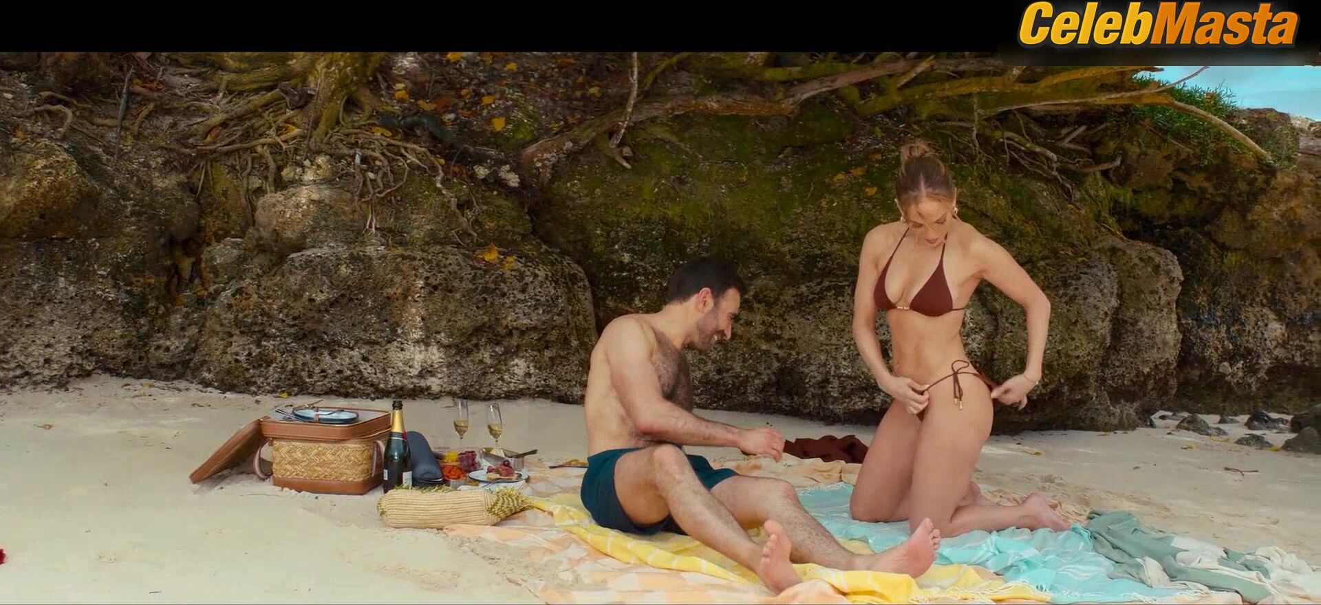 Jennifer Lopez Swimsuit Scene From Office Romance - Photo 2 of 5 photo 1