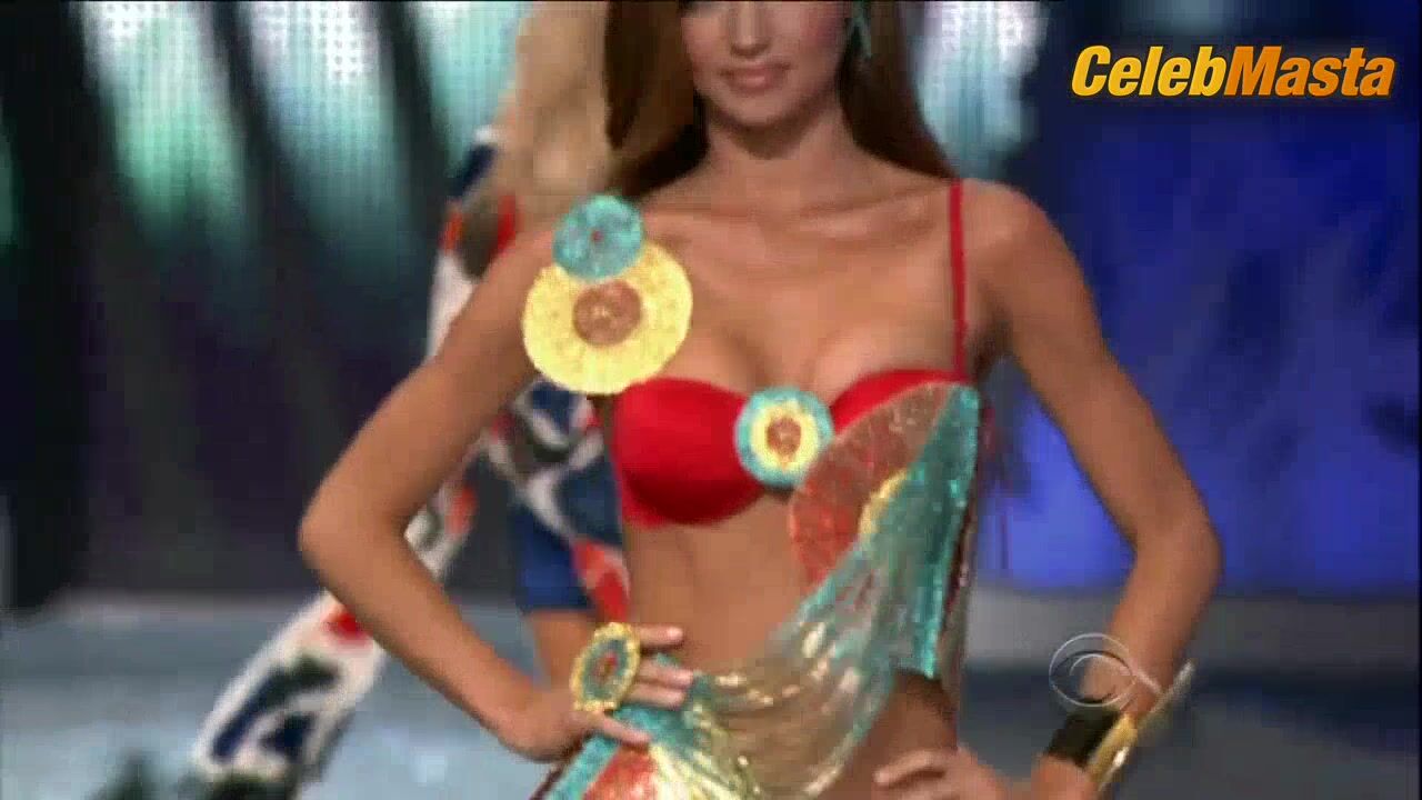 Miranda Kerr Underwear Scene From Victoria’s Secret - Photo 2 of 5 photo 1