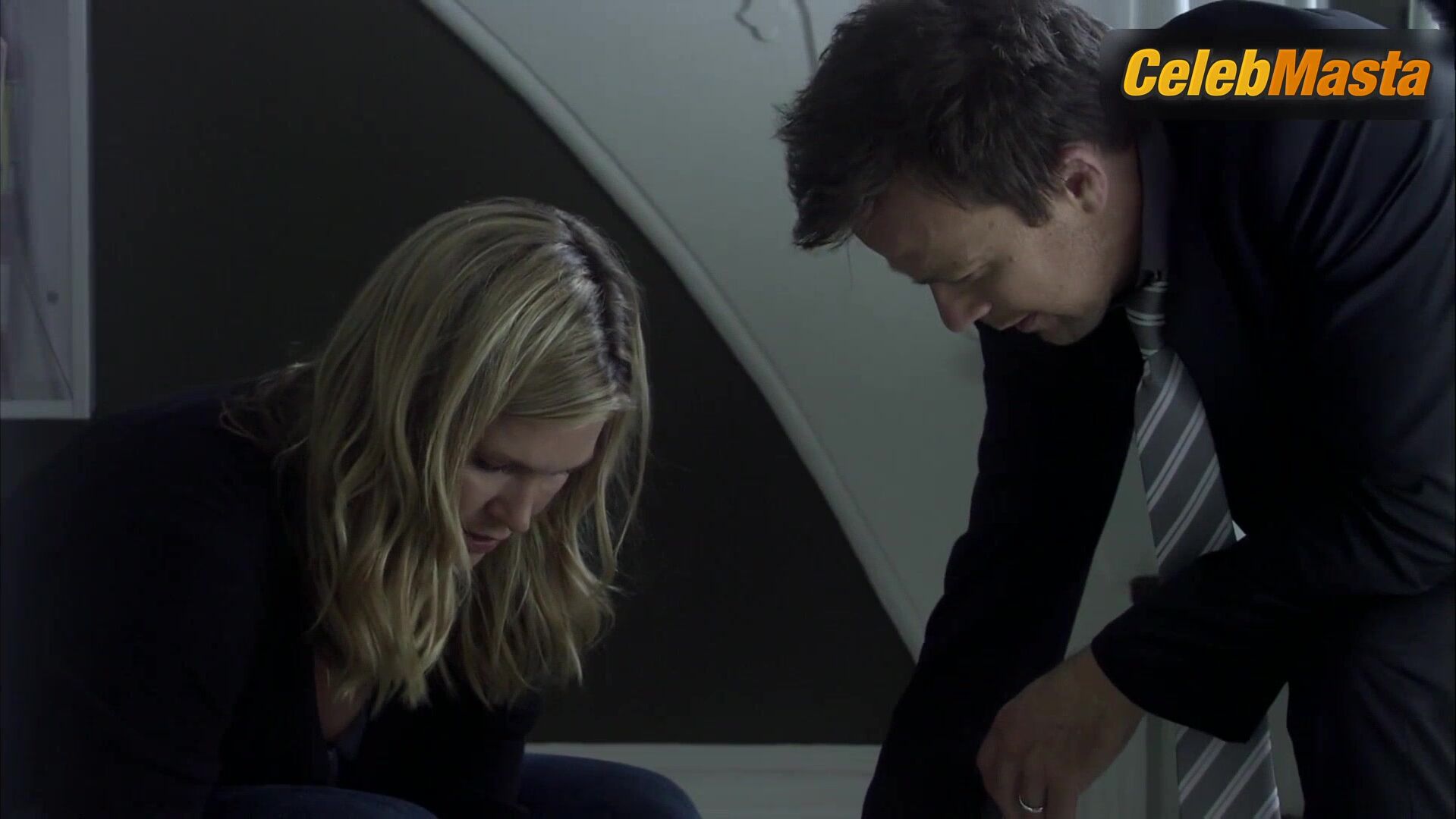 Natasha Henstridge ’s Sexy Scene From Cold Spring - Photo 1 of 5 photo 2