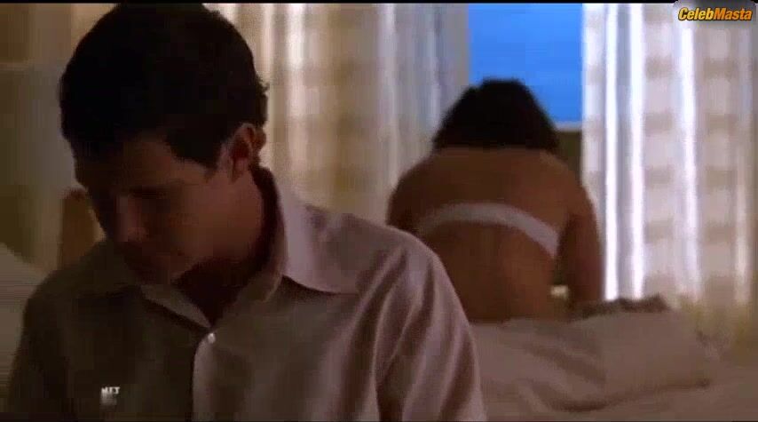 Julie Warner ’s Tits, Underwear Scene In Nip/tuck - Photo 1 of 5 photo 2