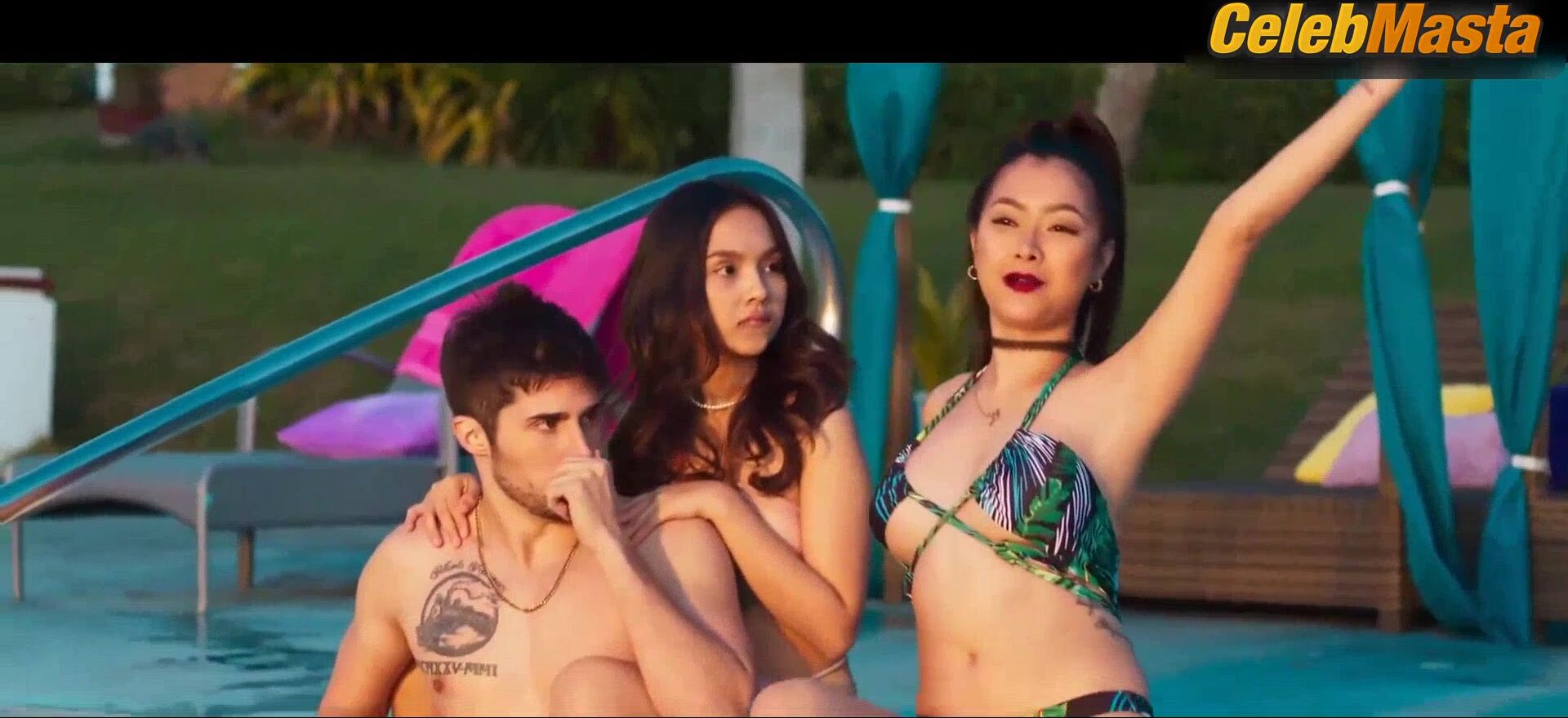 Jela Cuenca Rob Guinto And ’s Lesbian, Booty Scene - Photo 1 of 5 photo 2