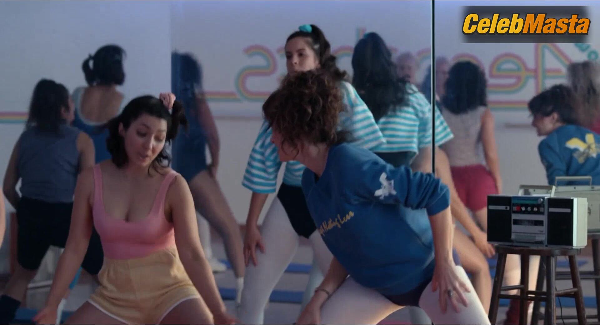Kathryn Hahn ’s Sexy Scene From The Shrink Next Door - Photo 4 of 5 photo 1