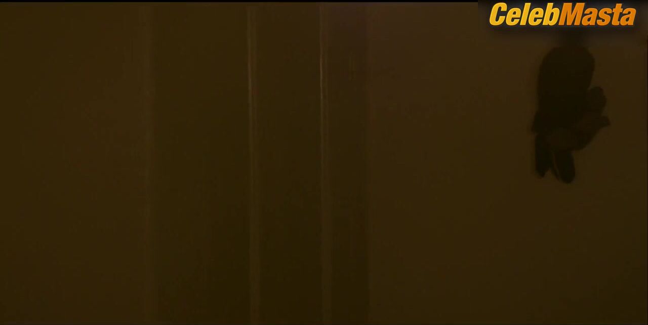 Kathryn Hahn ’s Bush, Tits Scene From I Love Dick - Photo 2 of 5 photo 5