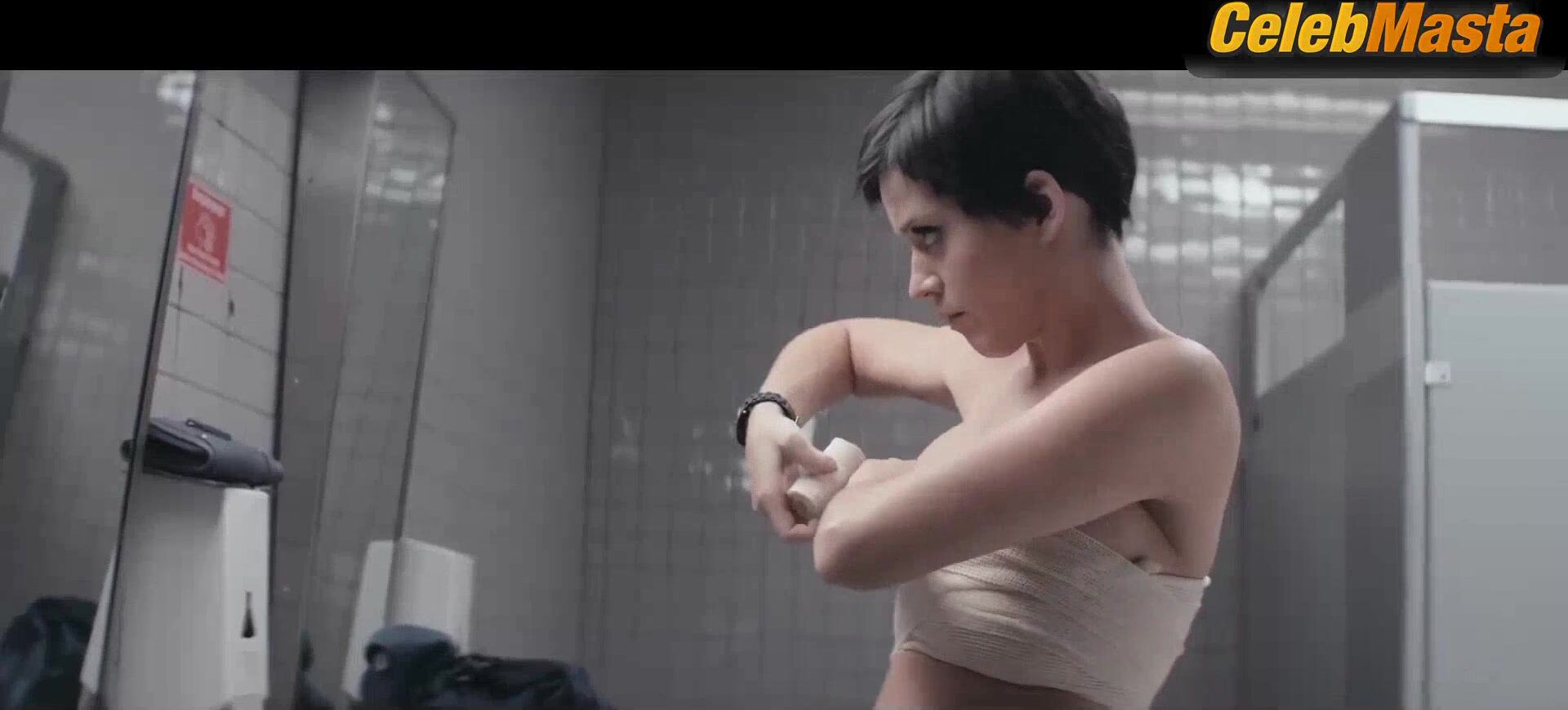 Katy Perry Tits, Underwear Scene From : Part Of Me - Photo 2 of 5 photo 5