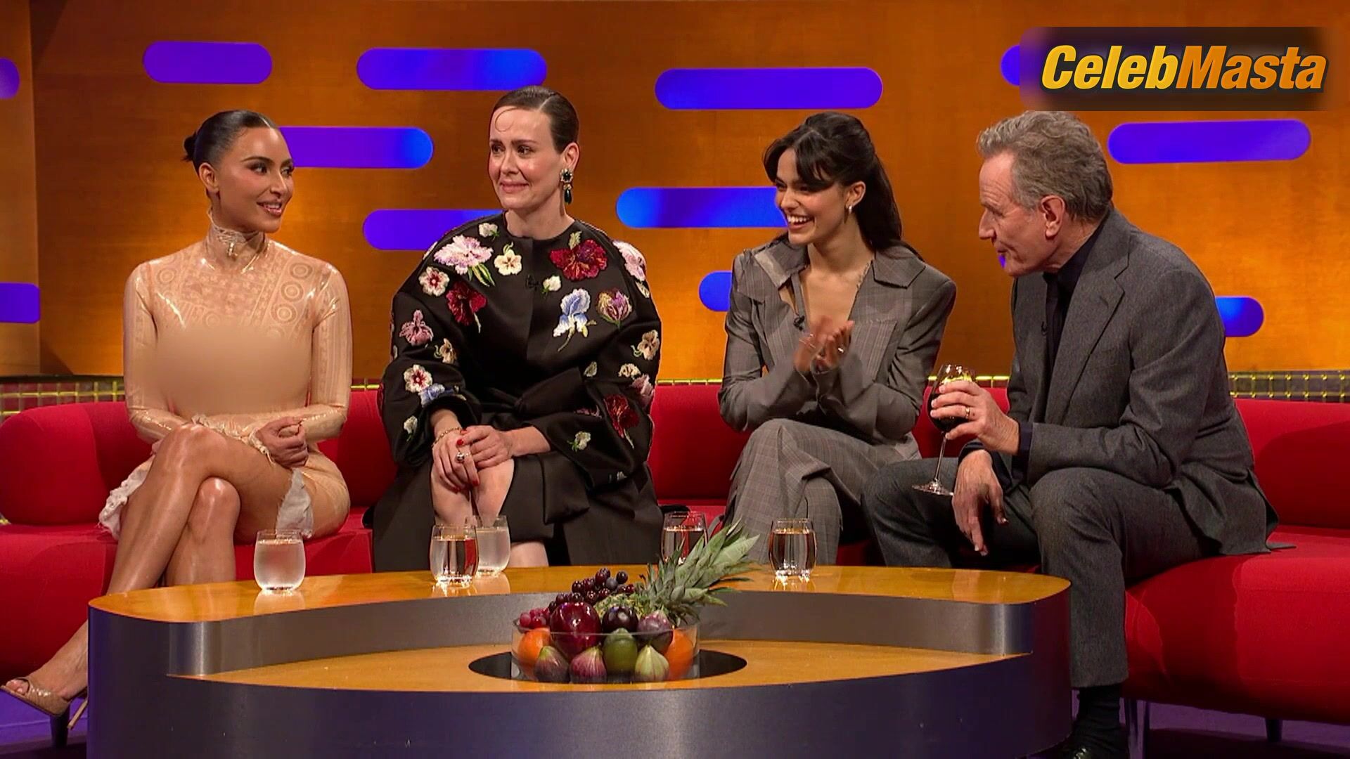 Kim Kardashian West ’s Sexy Scene From The Graham Norton - Photo 2 of 5 photo 5