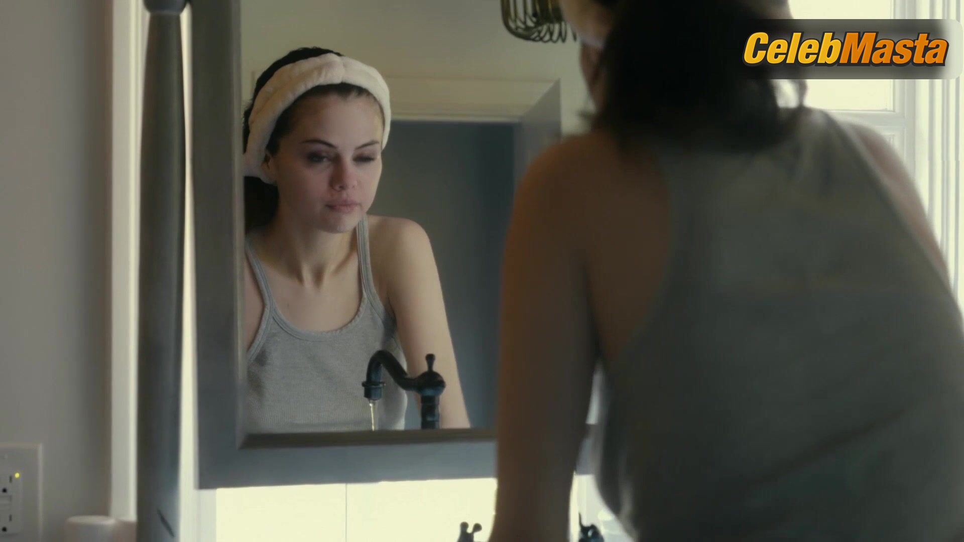 Selena Gomez Sexy Scene From : My Mind & Me - Photo 1 of 5 photo 4