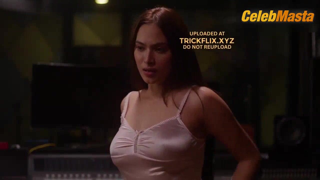 Skye Gonzaga Ass, Tits Scene From Tuklas - Photo 2 of 5 photo 1