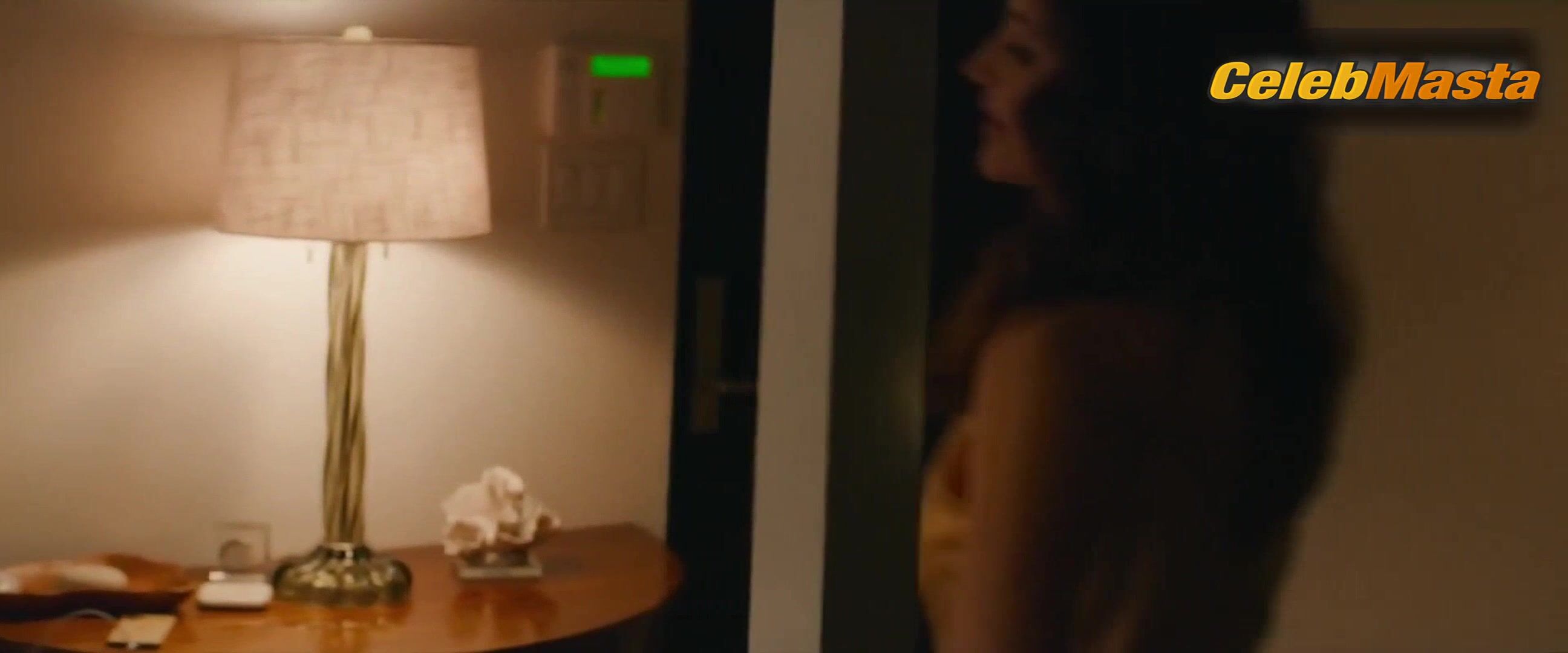 Kristin Davis Sexy Scene From Deadly Illusions - Photo 2 of 5 photo 4
