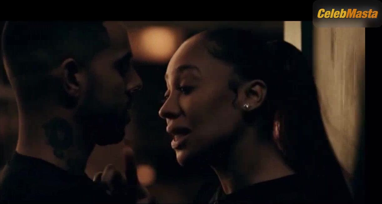 La La Anthony ’s Bush Scene From The Chi - Photo 1 of 5 photo 4