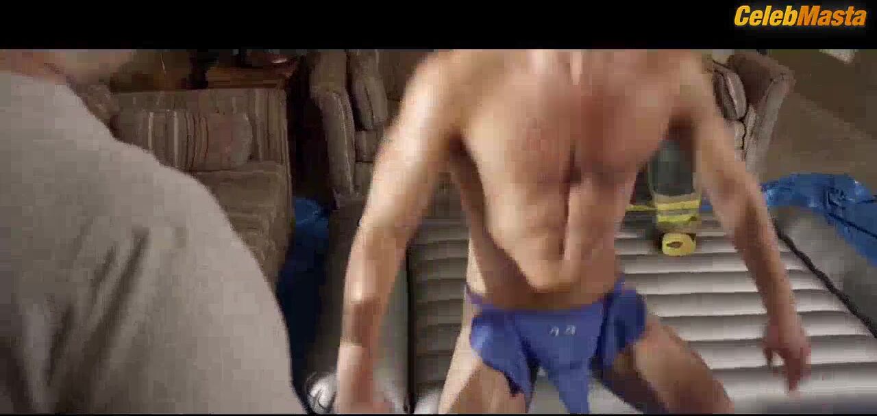 Lorenza Izzo Tits, Underwear Scene From Sex Ed - Photo 1 of 5