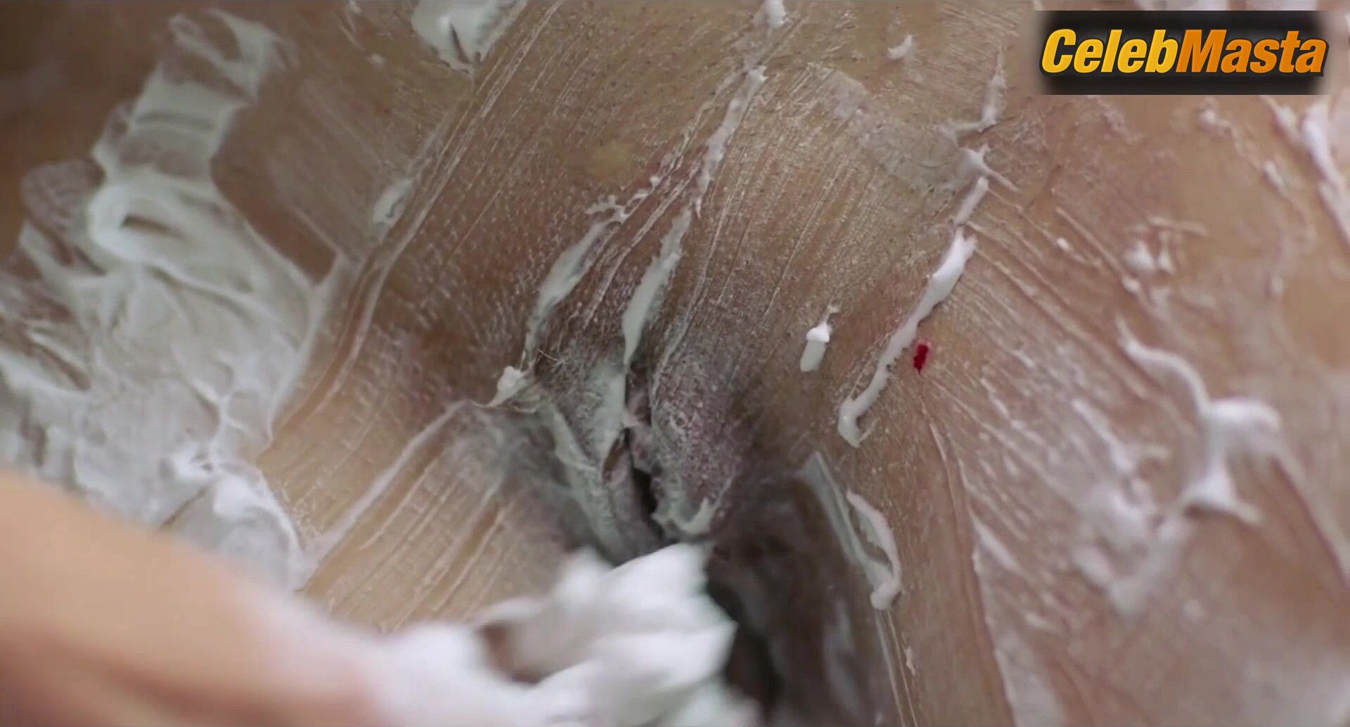 Lucy Insien ’s Tits, Bush Scene In Spitting Ldam - Photo 3 of 5 photo 1